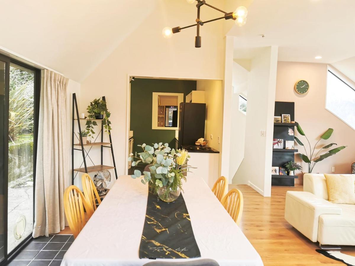 Queenstown Lakeview Holiday Home-5Mins To Town Esterno foto